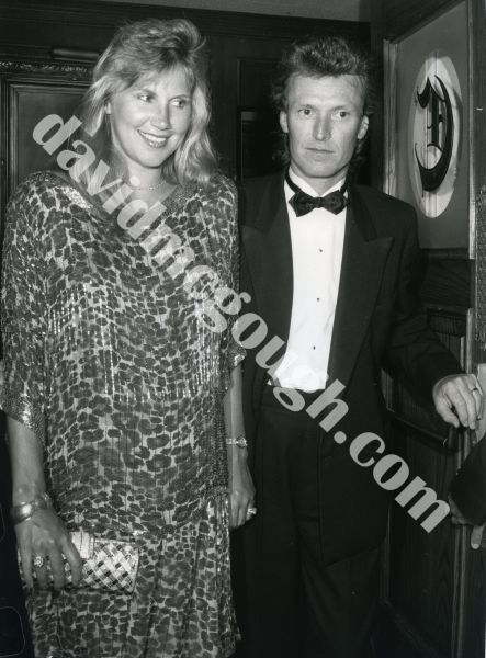 Steve Winwood and wife, Eugenia 1987, LA.jpg